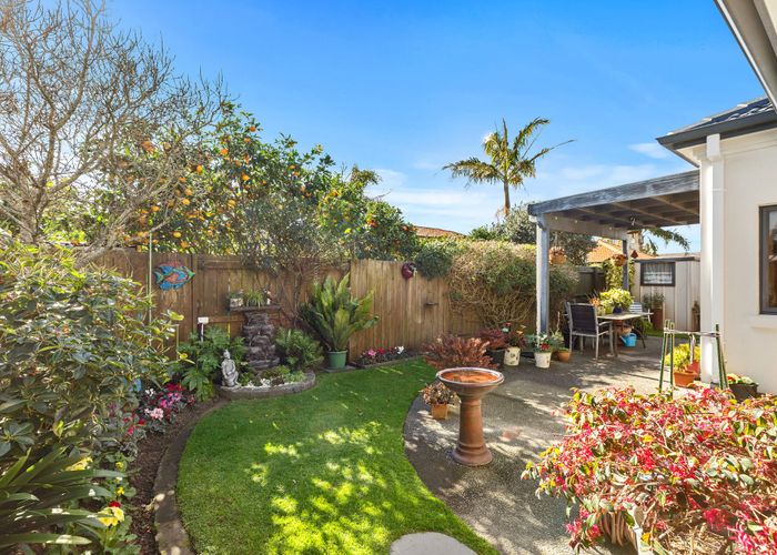  at 21 Kahira Crescent, Papamoa Beach, Papamoa
