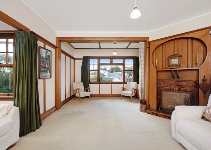  at 104 Upland Road, Kelburn, Wellington