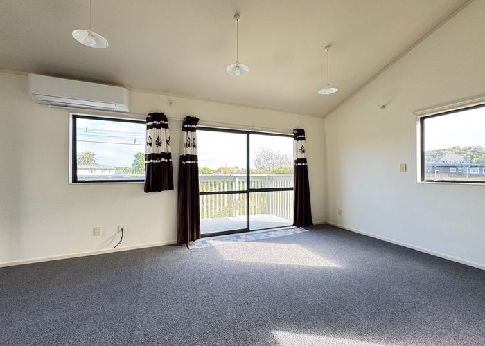  at 38  Morere Street, Titahi Bay, Porirua, Wellington