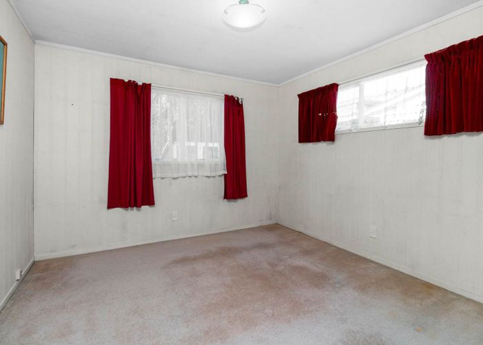 at 1/29 Stranolar Drive, Waikowhai, Auckland