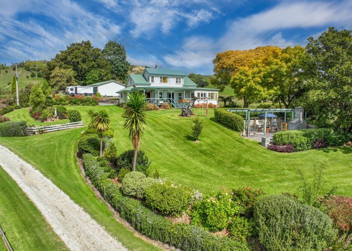  at 559 Taurau Valley Road, Muriwai, Manutūkē