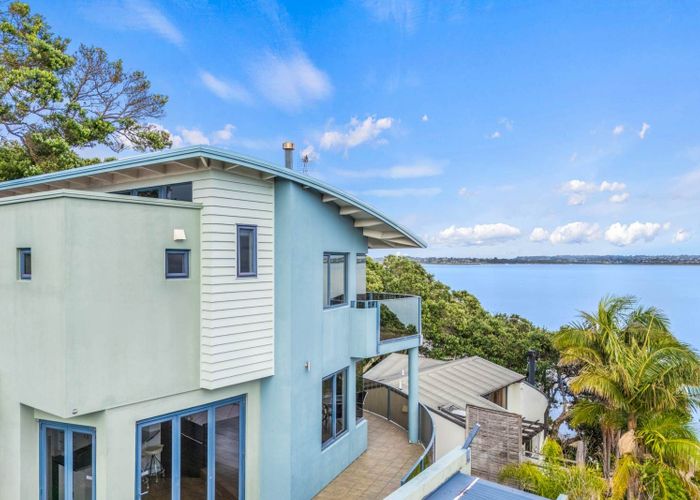  at 96 Harbour View Road, Point Chevalier, Auckland City, Auckland