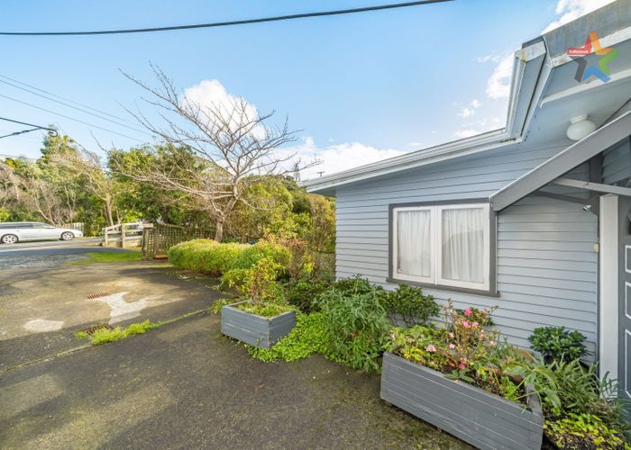  at 84 Hill Road, Belmont, Lower Hutt