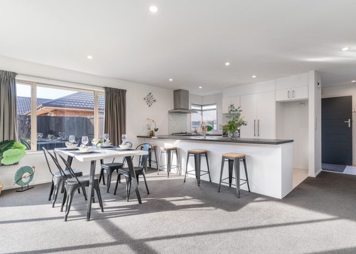  at 37 Somerville Cresent, Aidanfield, Christchurch City, Canterbury