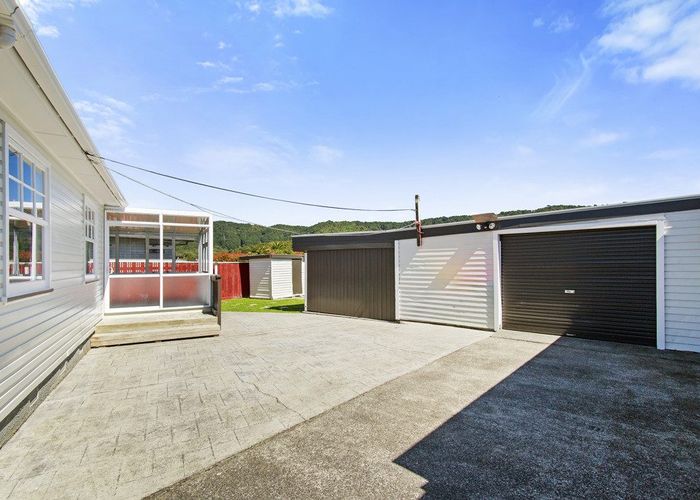  at 37 Momona Street, Wainuiomata, Lower Hutt, Wellington