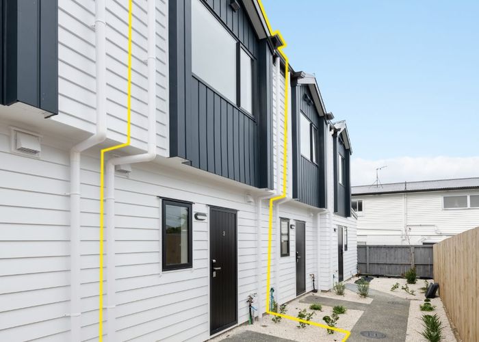  at 6/285 Te Atatu Road, Te Atatu South, Auckland