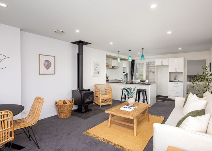  at 35 Sumner Road, Lyttelton, Lyttelton