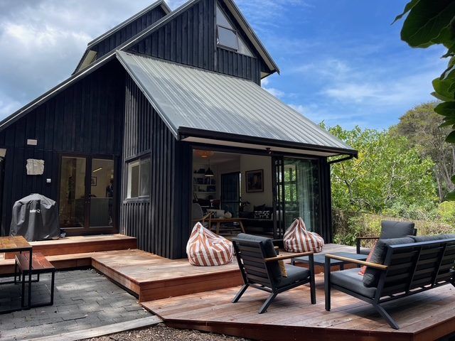  at 10 Hillside Rd, Ostend, Waiheke Island, Auckland