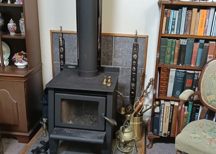  at 16 Furneaux Grove, Whitby, Porirua, Wellington