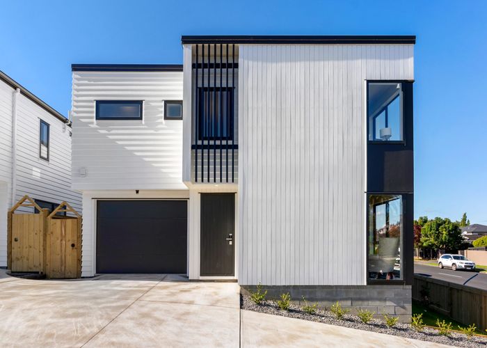  at 16A Meadway, Sunnyhills, Manukau City, Auckland