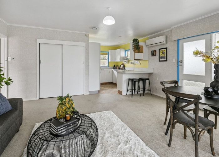  at 1A Witham Street, Island Bay, Wellington