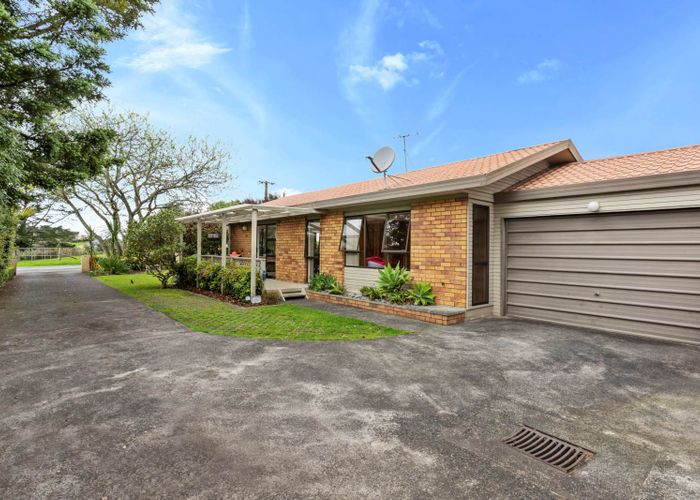  at 1/56 Glen Road, Ranui, Auckland