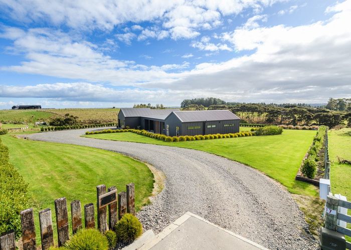  at 17 Mataki Lane, Halcombe, Feilding