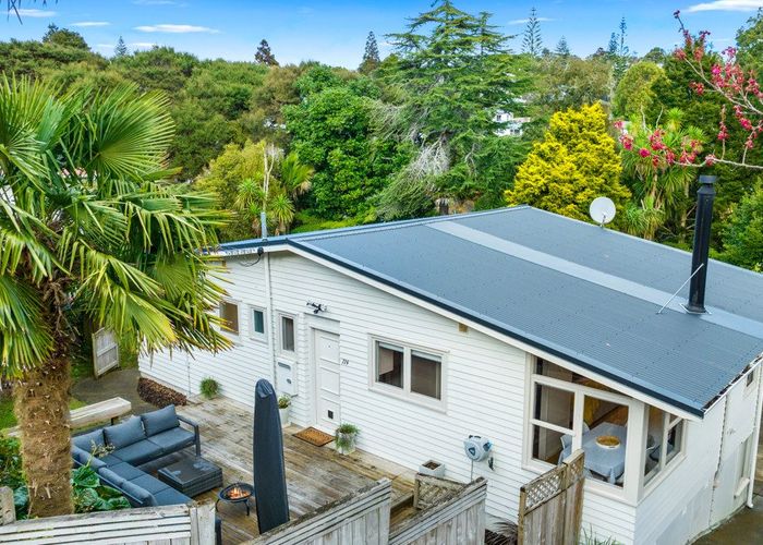  at 1/129 ESKDALE Road, Birkdale, Auckland