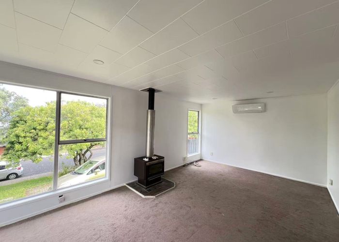  at 48 Spence Road, Henderson, Waitakere City, Auckland