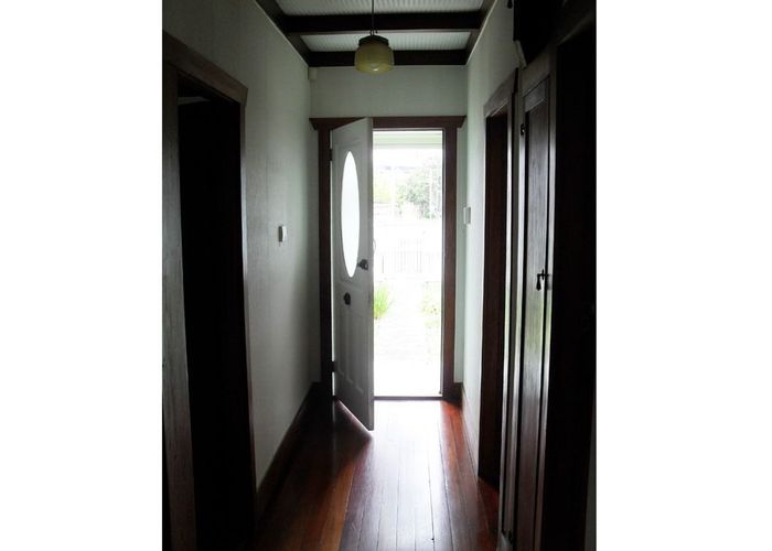  at 1 Tecoma Street, Ellerslie, Auckland