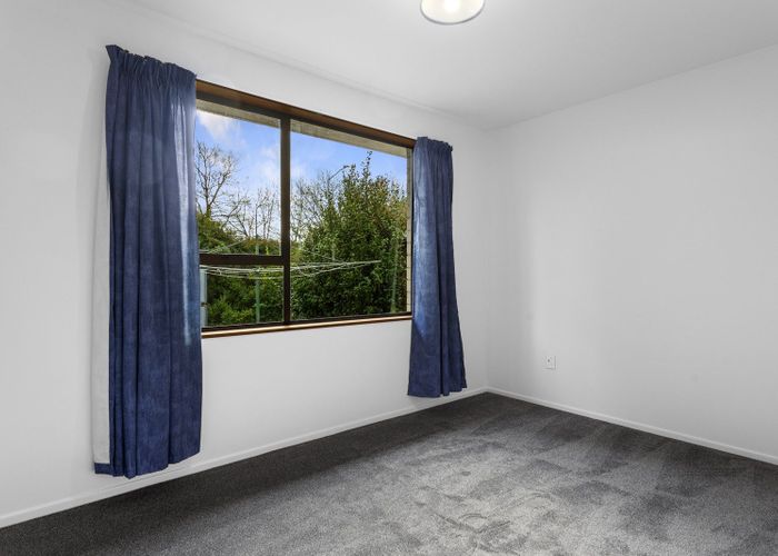  at 58B Sarabande Avenue, Redwood, Christchurch