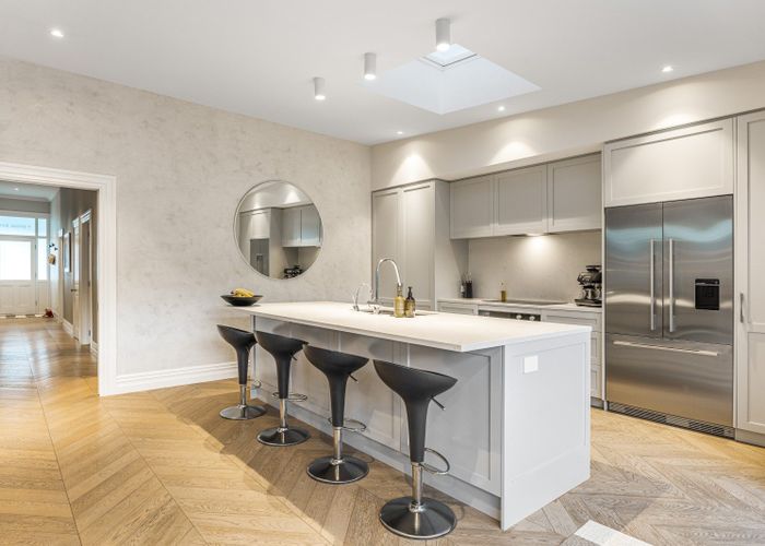  at 9 Shoal Bay Road, Devonport, Auckland