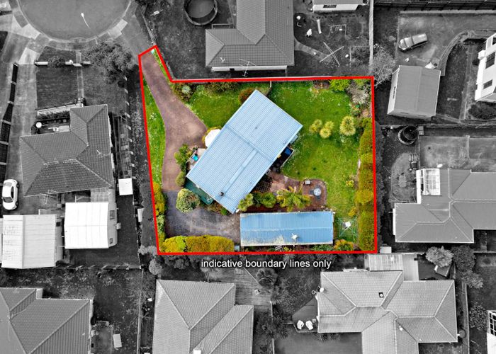  at 30 Tomintoul Place, Highland Park, Auckland