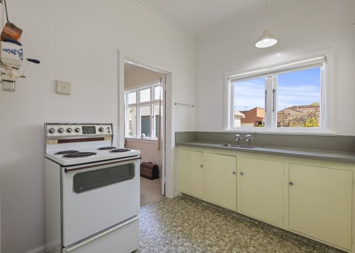  at 8 Moana Street, Hokowhitu, Palmerston North