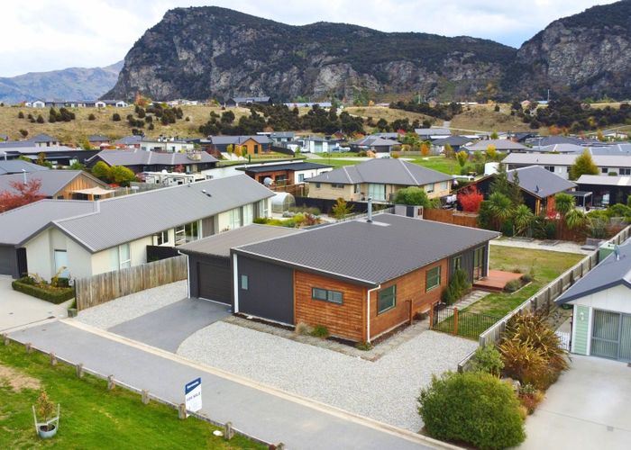  at 5 Mallard Street, Albert Town, Wanaka, Otago