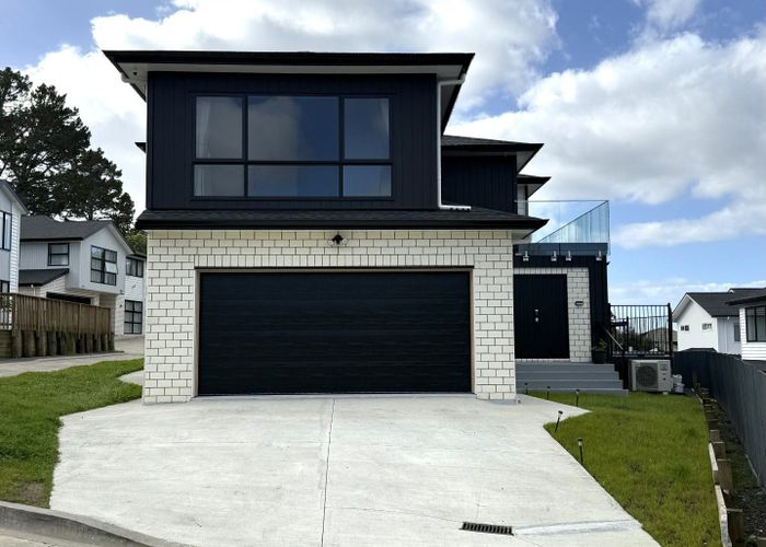  at 4 Tawapou Close, Massey, Waitakere City, Auckland