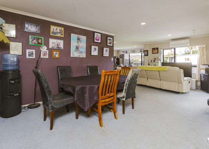  at 323 Mahia Road, Weymouth, Auckland