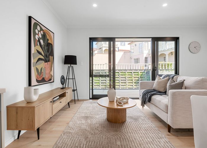  at 3/143 Clarence Street, Hamilton Lake, Hamilton, Waikato