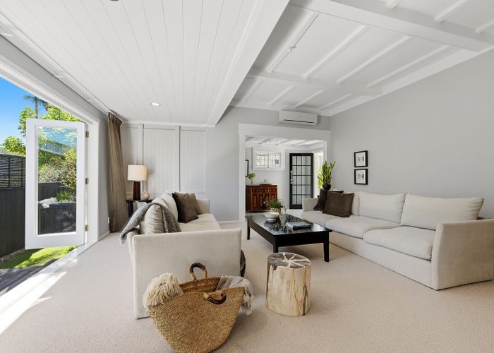  at Unit 2/8 Tennyson Street, Northcote Point, North Shore City, Auckland