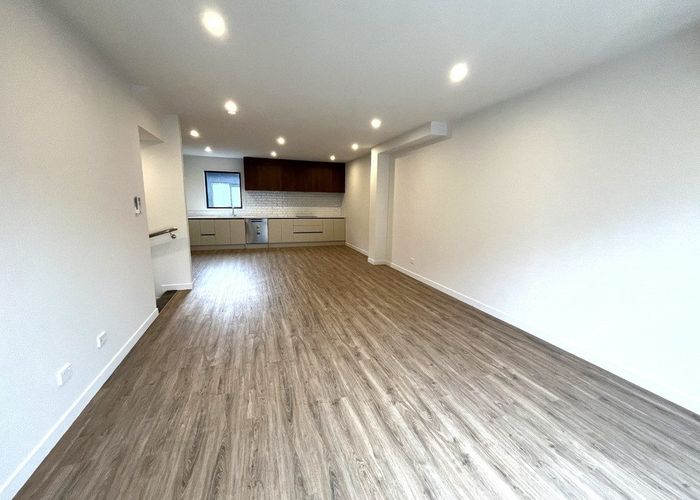  at 15 Irwin Lane, Windsor Park, North Shore City, Auckland