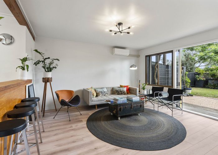  at 4/14 Fowlds Avenue, Sandringham, Auckland