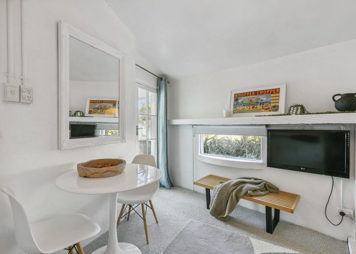  at 281B Queens Drive, Lyall Bay, Wellington, Wellington