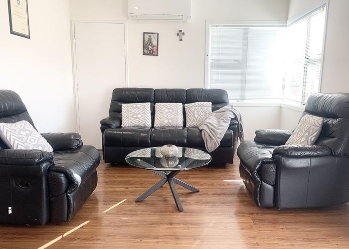  at 1/2141 Great North Road, Avondale, Auckland