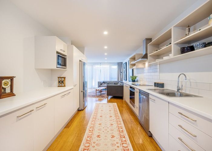  at 4/187 Kilmore Street, City Centre, Christchurch City, Canterbury