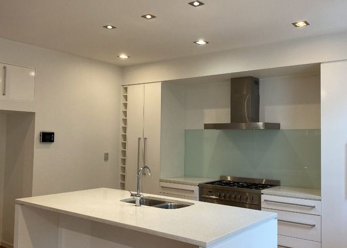  at 48 A Ngataringa Road, Devonport, North Shore City, Auckland