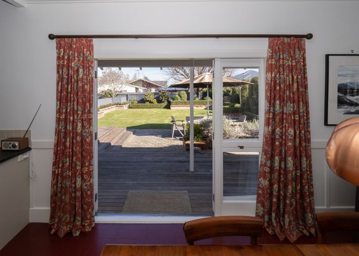  at 9 Elizabeth Street, Ashburton, Ashburton