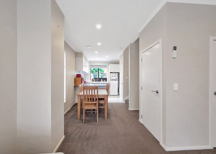  at 4/89 Hobsonville Point Road, Hobsonville, Waitakere City, Auckland