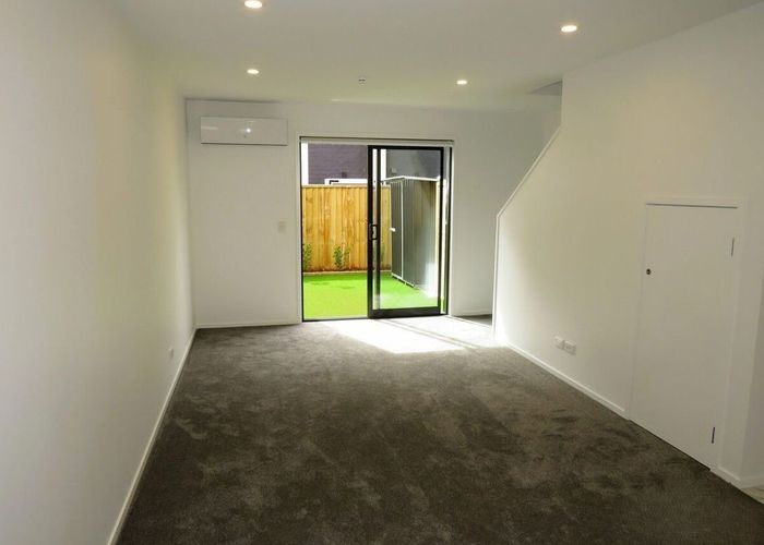  at 4/10 Wilsher Crescent , Henderson, Waitakere City, Auckland
