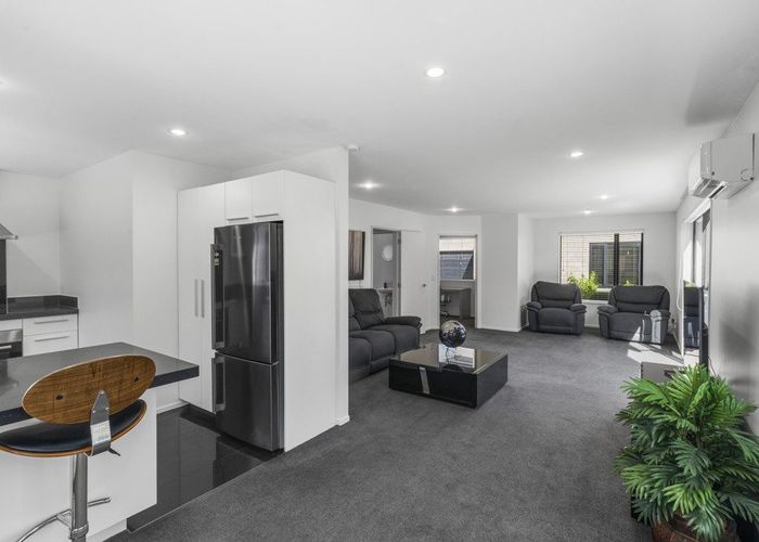 at 2/15 George Street, Riccarton, Christchurch