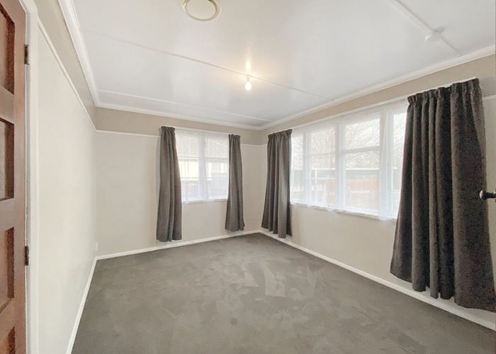  at 660 Featherston Street, Roslyn, Palmerston North