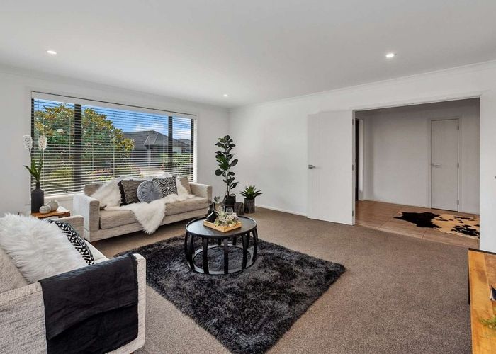  at 5 Michael Terrence Place, Flagstaff, Hamilton, Waikato