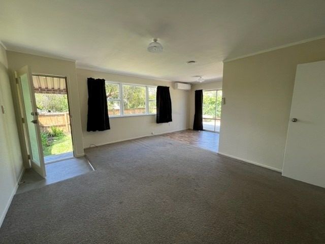  at 2/21 Gardner Ave, New Lynn, Waitakere City, Auckland