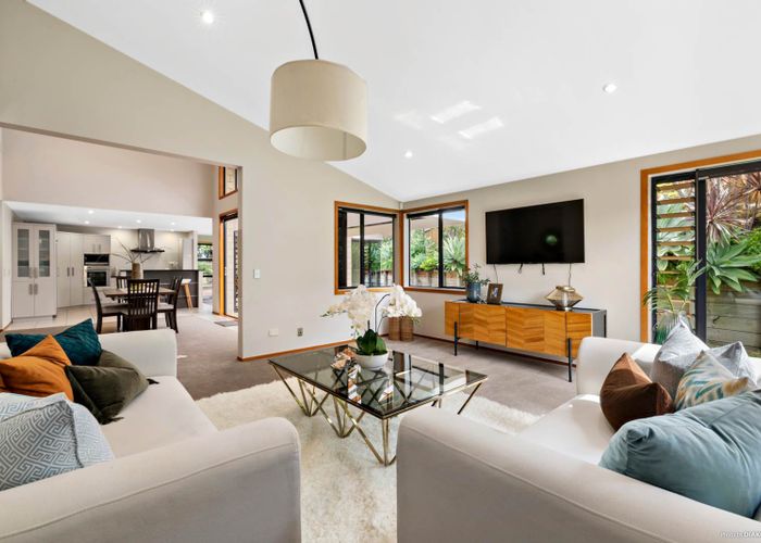  at 37 Gibbston Crescent, Flat Bush, Auckland