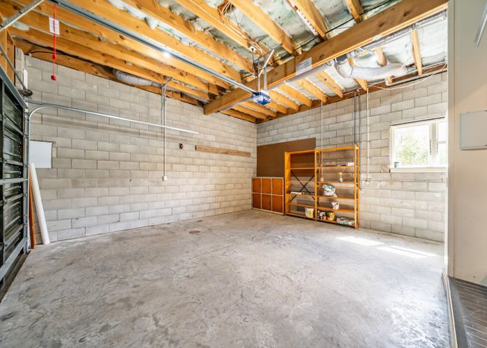  at 17 Paremata Crescent, Paremata, Porirua, Wellington