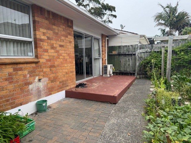  at 1/5 Deering Place, Papatoetoe, Manukau City, Auckland
