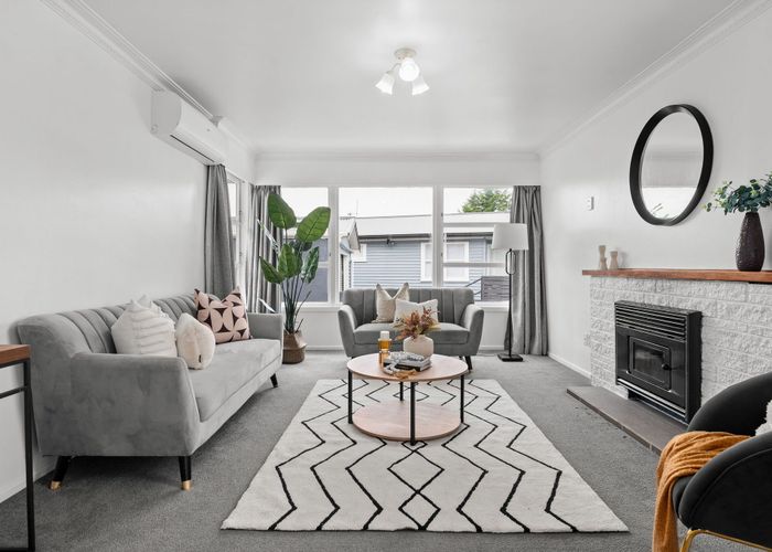  at 16 Manapouri Place, Glenview, Hamilton, Waikato