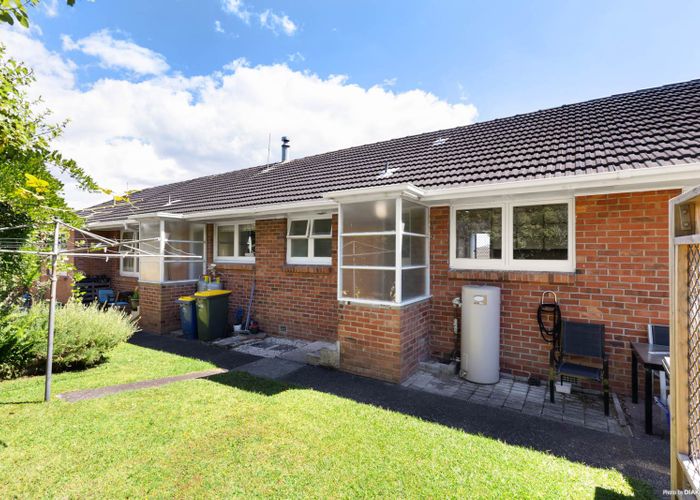 at 3/53 Merani Street, Belmont, Auckland