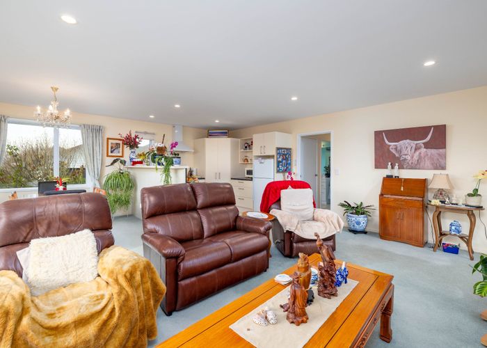  at 42 Niven Street, Avondale, Christchurch