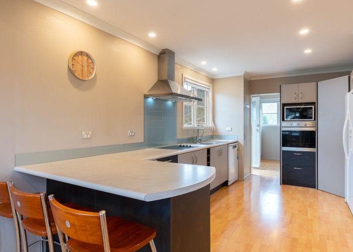  at 27 Hewer Crescent, Naenae, Lower Hutt