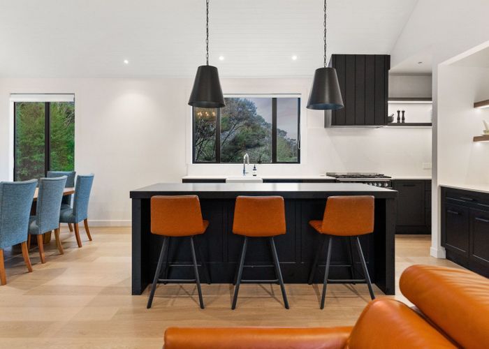  at 8 Collings Drive, Lucas Heights, Albany